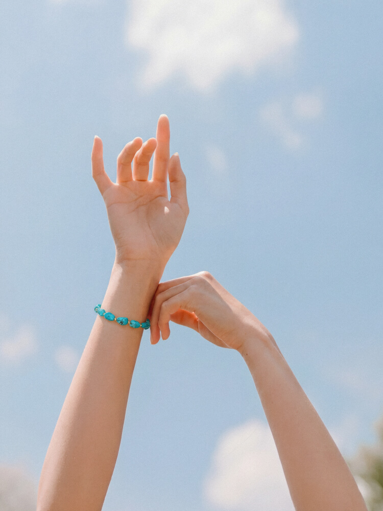 Браслет из бирюзы